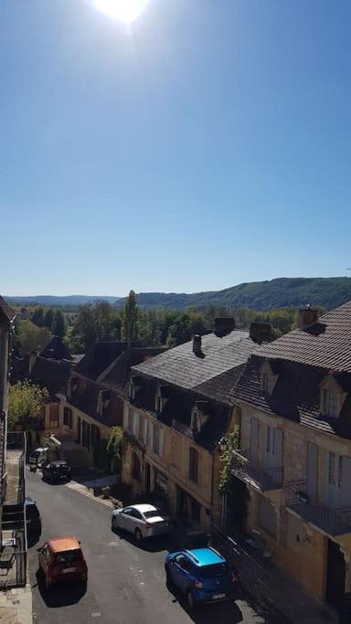 Aux Portes De L'Abbaye Saint Cyprien Bagian luar foto